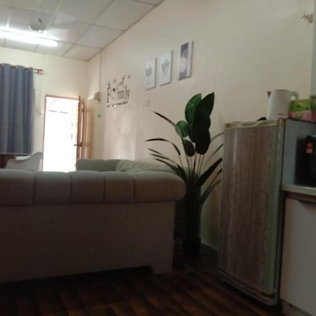Homestay Tok Abah Seri Iskandar Bagian luar foto