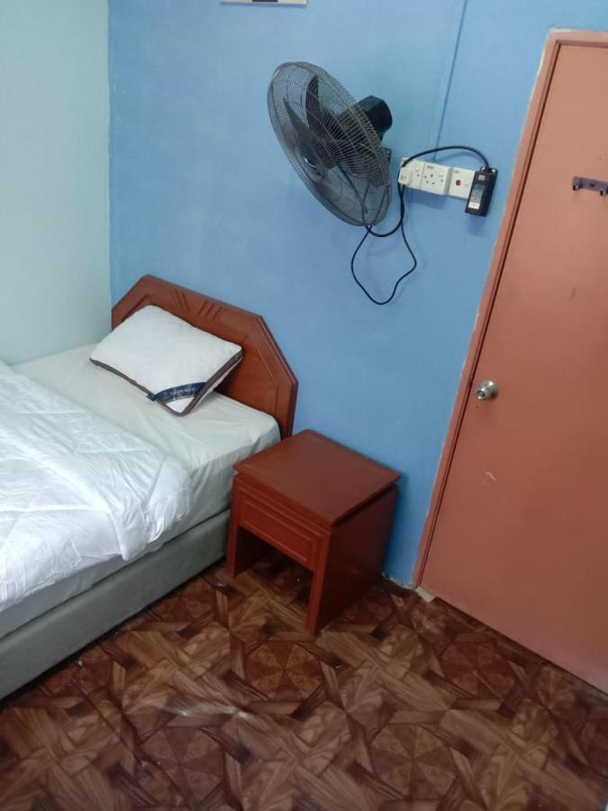 Homestay Tok Abah Seri Iskandar Bagian luar foto