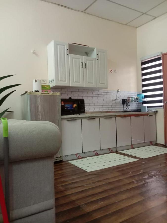 Homestay Tok Abah Seri Iskandar Bagian luar foto