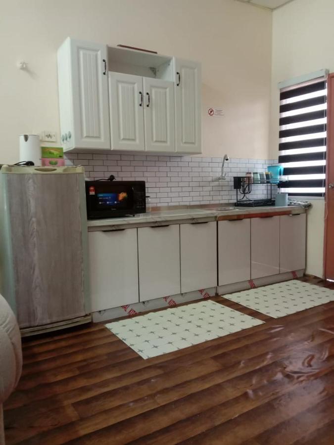 Homestay Tok Abah Seri Iskandar Bagian luar foto