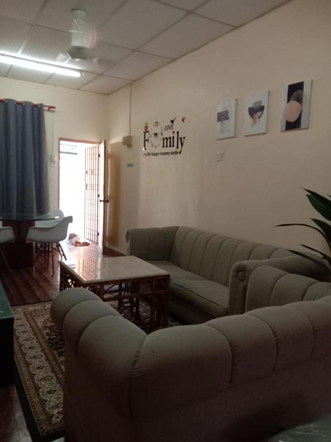 Homestay Tok Abah Seri Iskandar Bagian luar foto