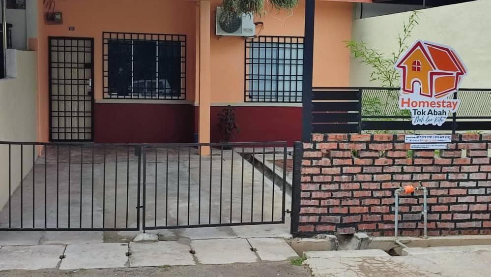 Homestay Tok Abah Seri Iskandar Bagian luar foto